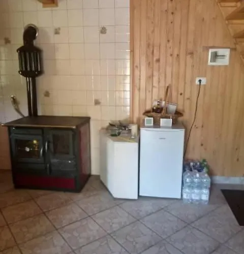 Podklanci-house In The Forest Knezak